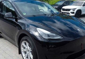 Tesla Model Y 47.500 km 32.400 &euro; Greven 48268