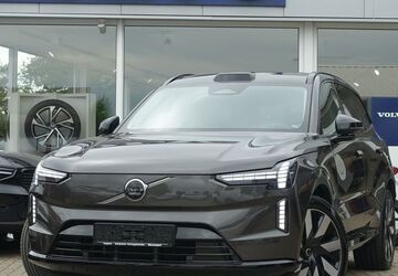 Volvo EX90 5.373 km 71.900 &euro; Warendorf 48231
