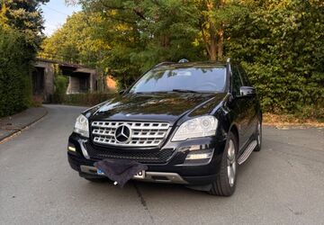 Mercedes-Benz ML 300 137.000 km 18.499 &euro; Münster 48153