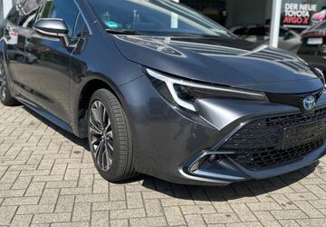 Toyota Corolla 13.498 km 27.890 &euro; Steinfurt-Borghorst 48565