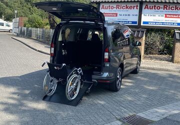 Ford Tourneo Connect 73.500 km 36.490 &euro; Ladbergen 49549